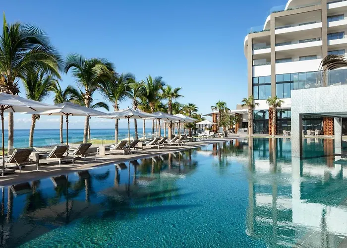 Hotel Garza Blanca & Cabos 5*